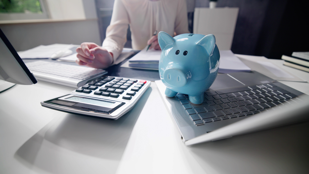 ESTAGIÁRIO (A) FINANCEIRO HOME OFFICE