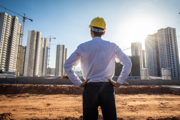 ESTAGIÁRIO (A) EM ENGENHARIA