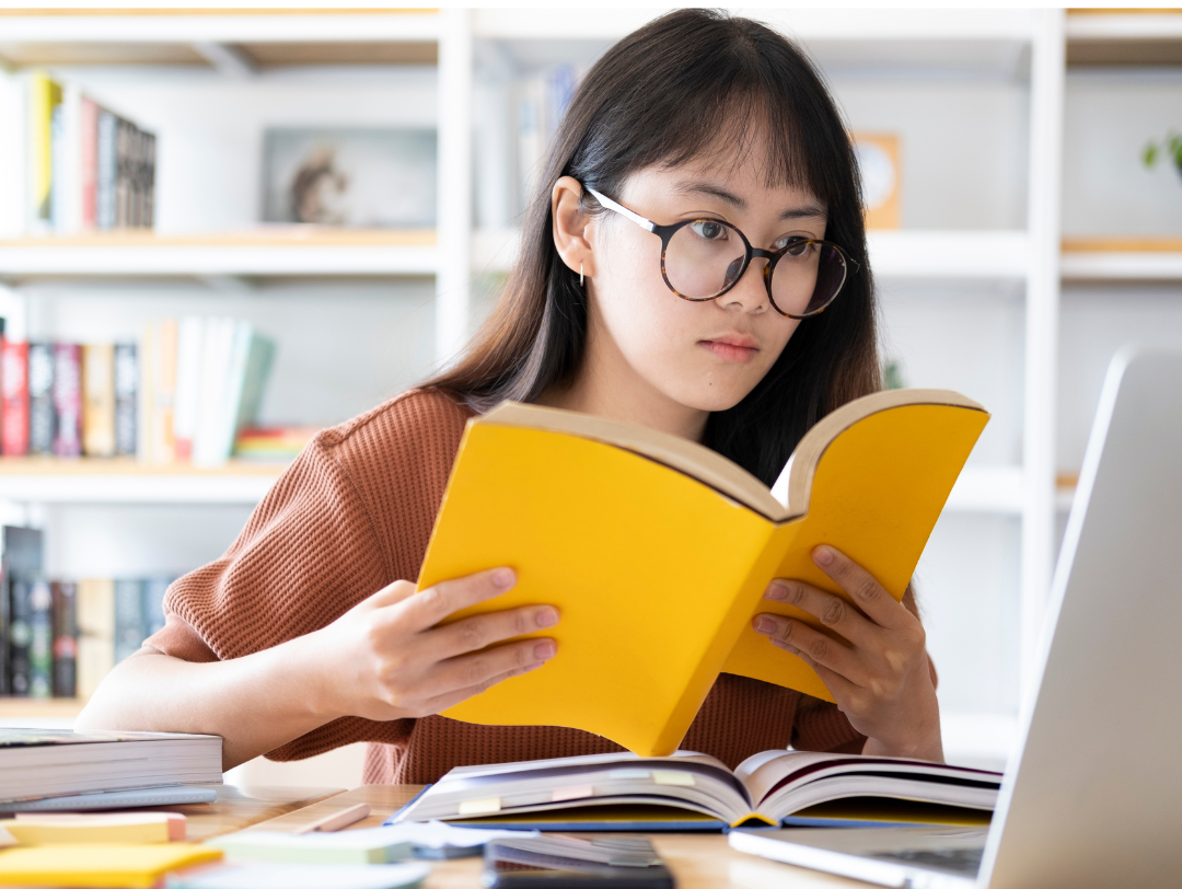 A IMPORTÂNCIA DO AUTOCONHECIMENTO NO DESENVOLVIMENTO PROFISSIONAL