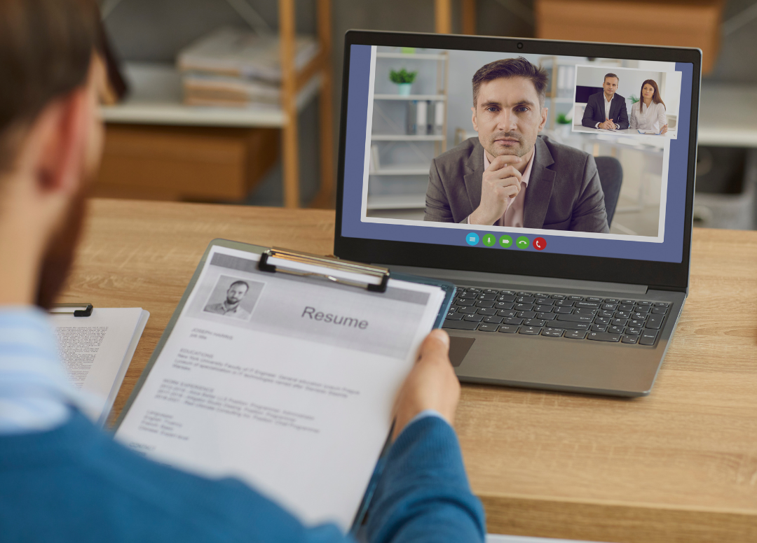 COMO SE DESTACAR EM UMA ENTREVISTA DE EMPREGO VIRTUAL