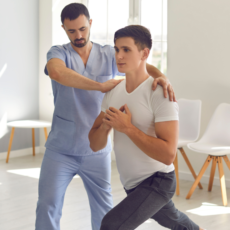 ESTAGIÁRIO (A) DE FISIOTERAPIA